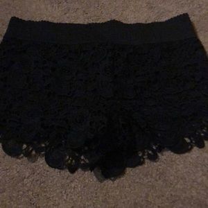 Crocheted mid-rise shorts